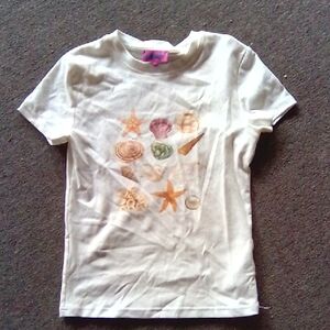 Edikted White Short Sleeve Graphic Tee